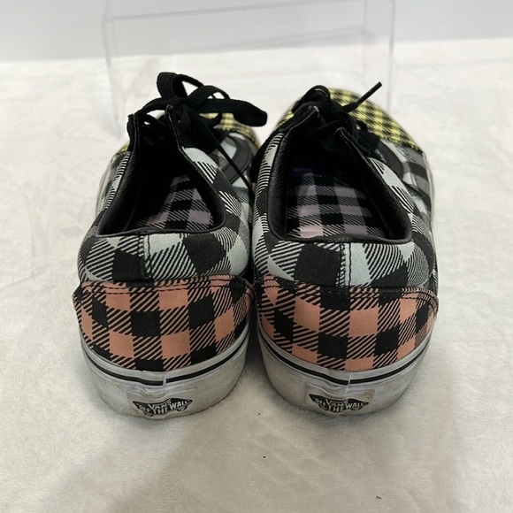 Vans old-skool “ plaid is not dead” gym shoes/sneakers. Men’s size 10. EUC. - Picture 4 of 6